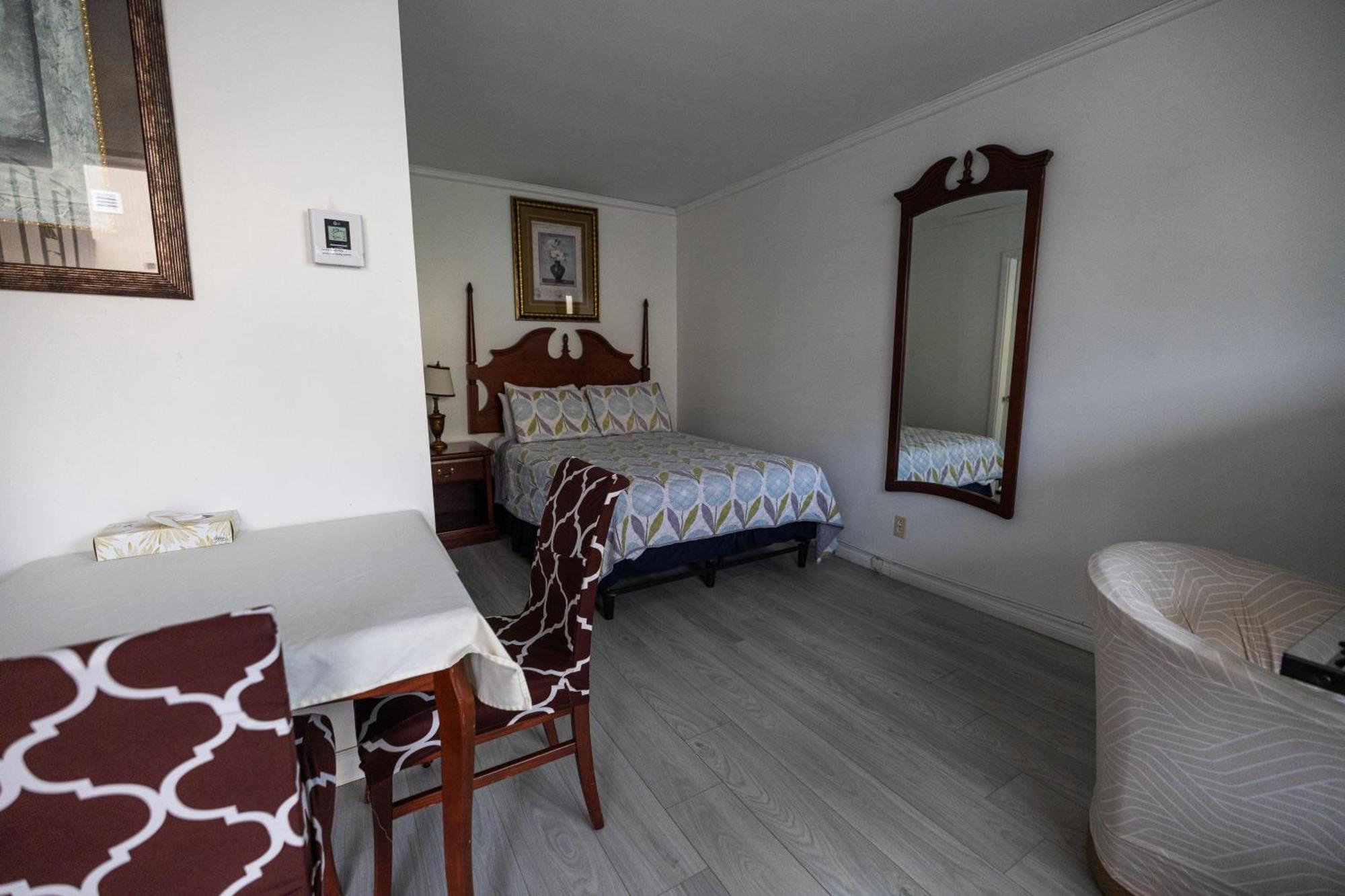 Motel Deblois แซ็ง-ตาน-เดอ-โบเพร ภายนอก รูปภาพ