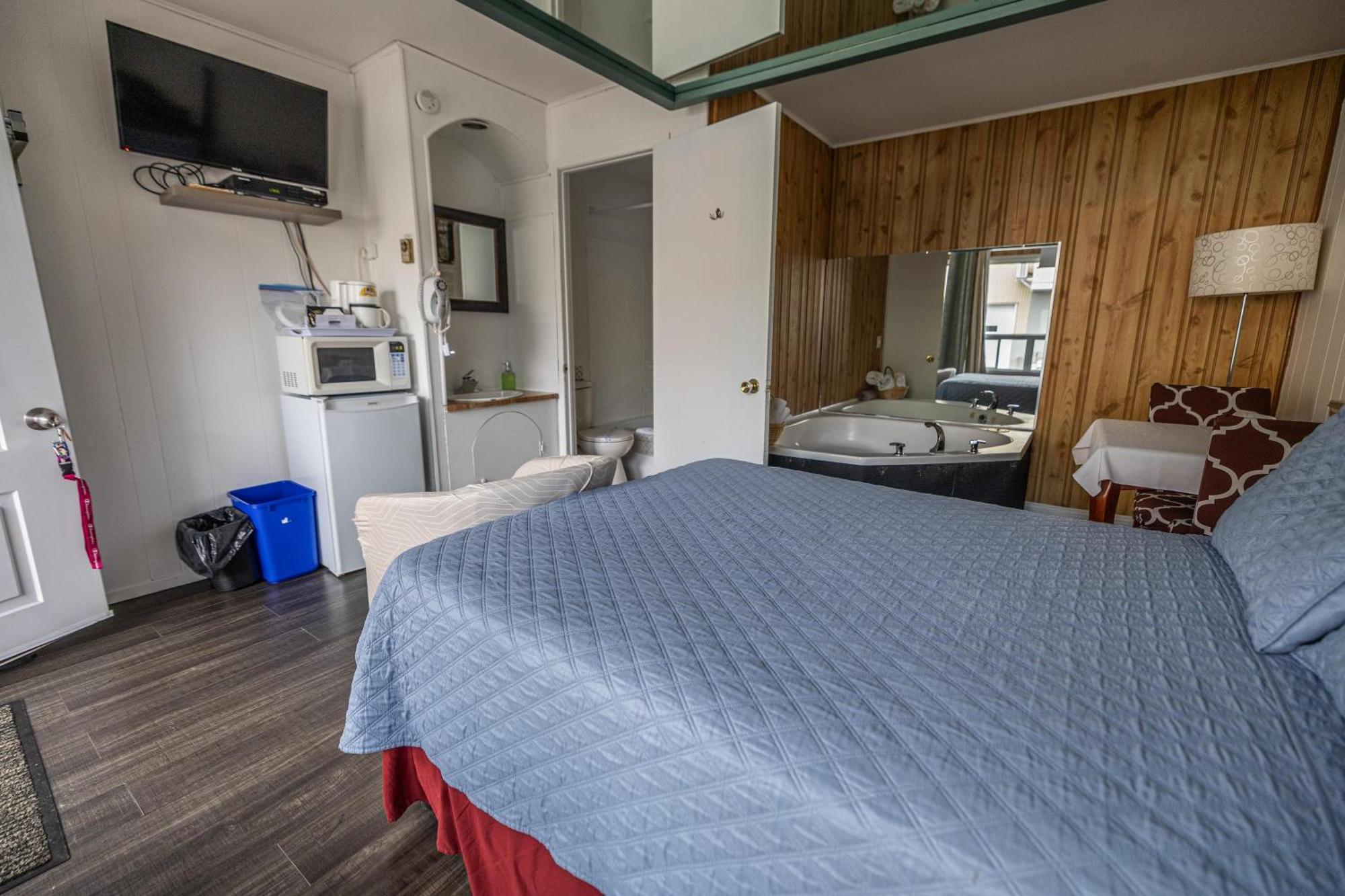 Motel Deblois แซ็ง-ตาน-เดอ-โบเพร ภายนอก รูปภาพ