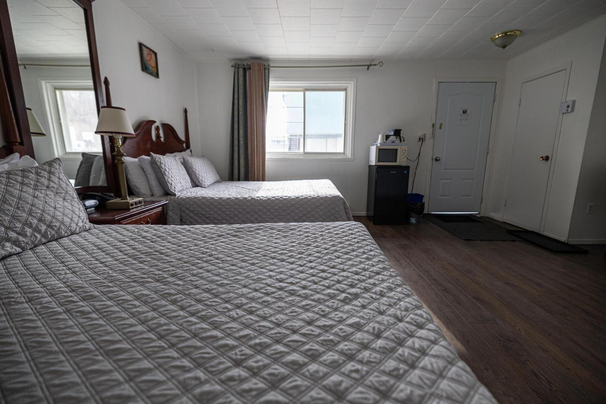 Motel Deblois แซ็ง-ตาน-เดอ-โบเพร ภายนอก รูปภาพ