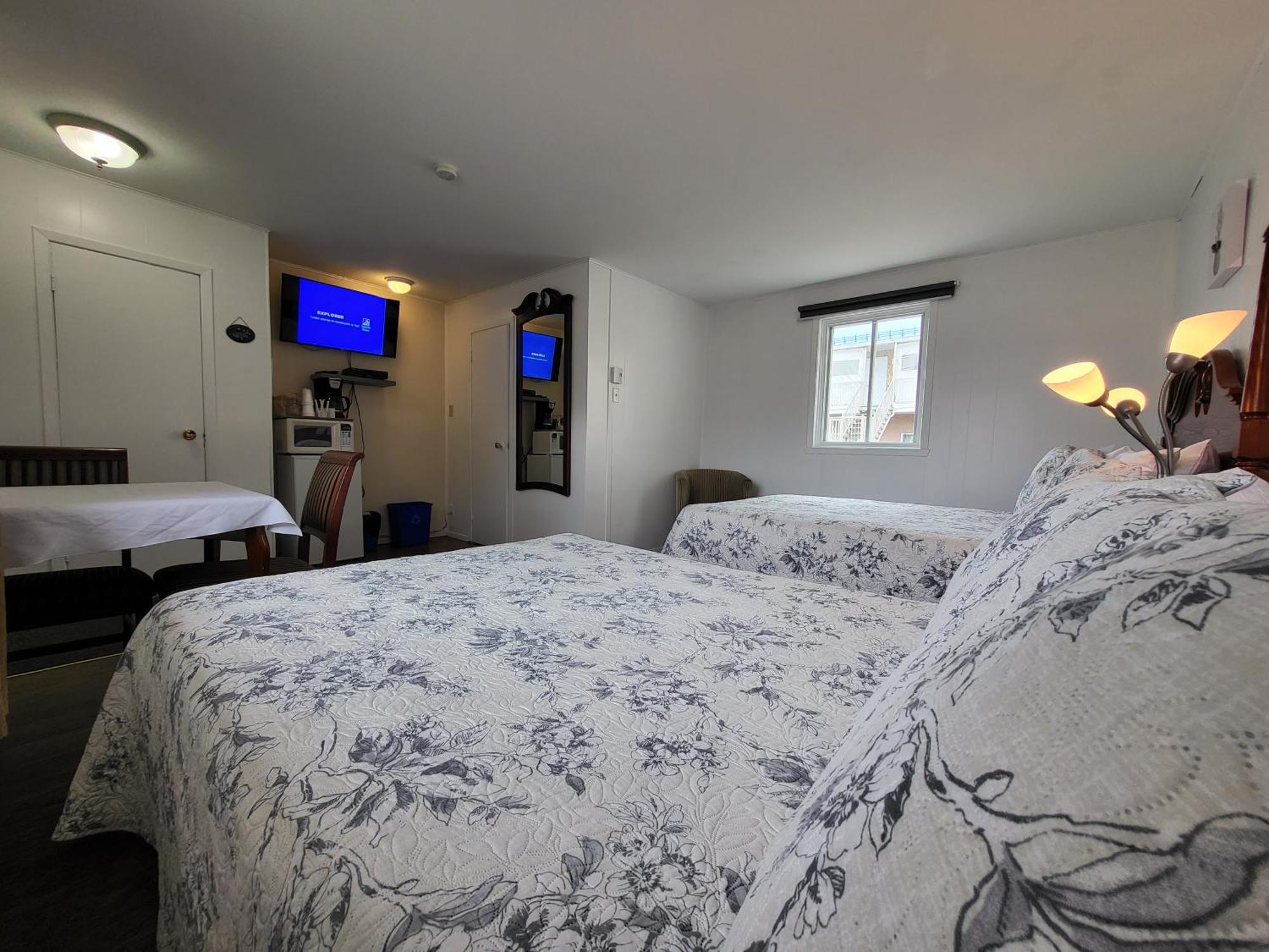 Motel Deblois แซ็ง-ตาน-เดอ-โบเพร ห้อง รูปภาพ